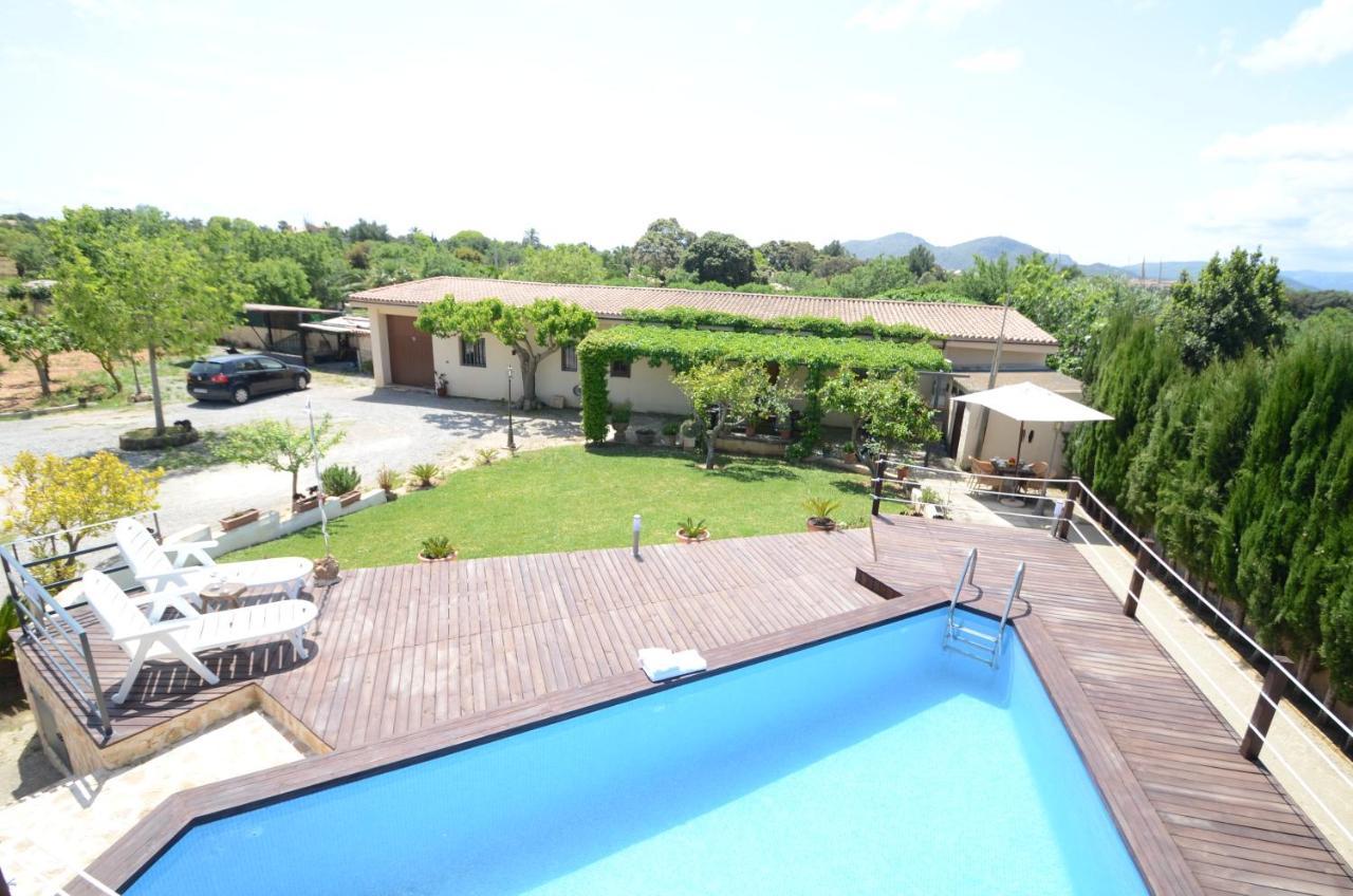 Villa Pau, Pool And Garden Close To The *