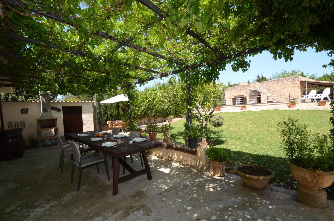 Pau, Pool And Garden Close To The * Port d'Alcúdia