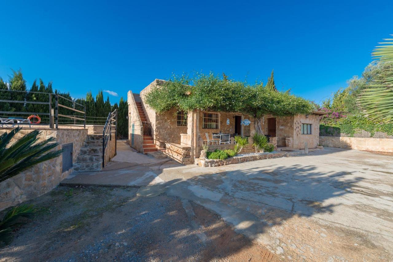 Pau, Pool And Garden Close To The